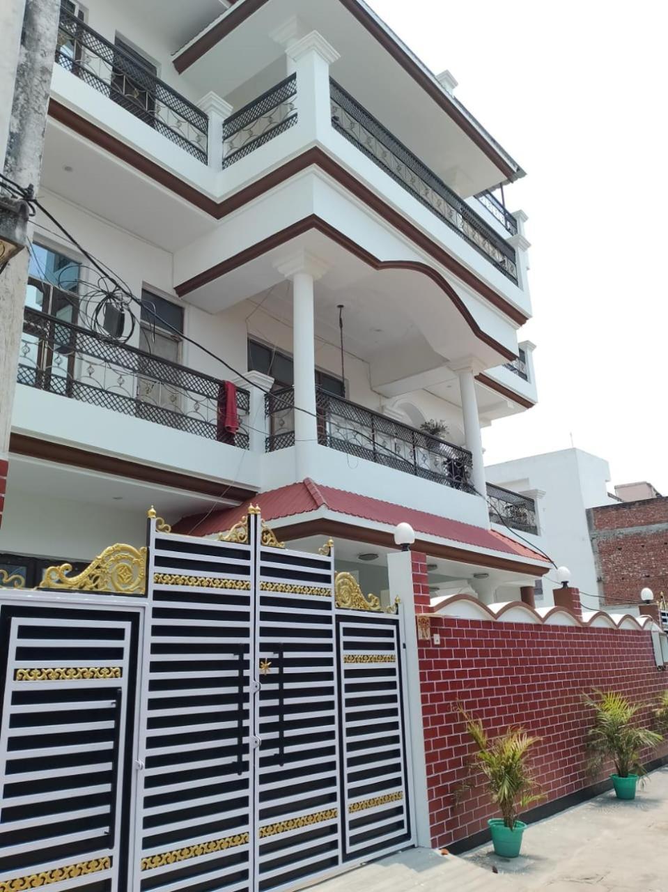 Varuna Palace Varanasi , Near Mandir & Ghat'S Экстерьер фото