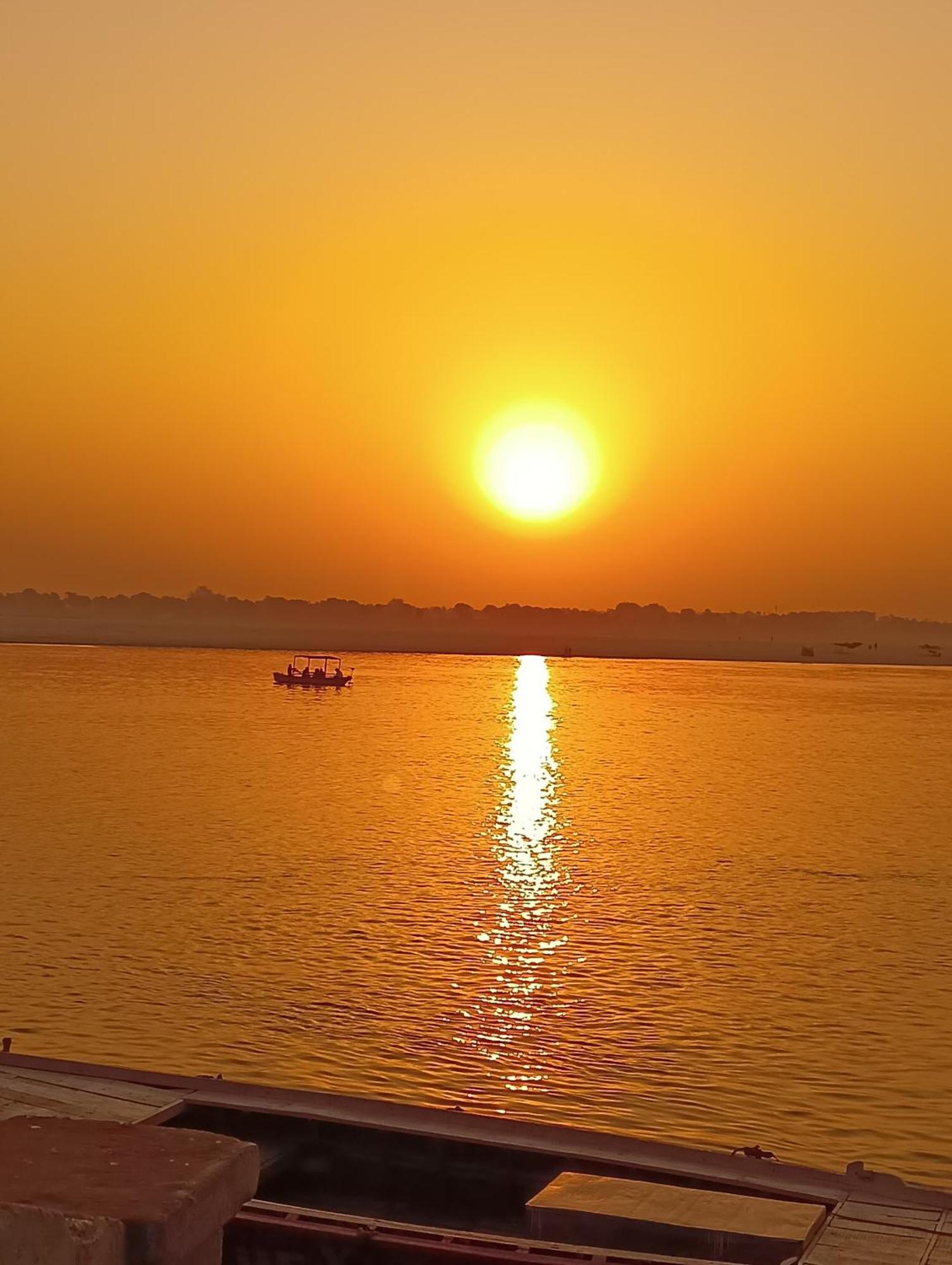 Varuna Palace Varanasi , Near Mandir & Ghat'S Экстерьер фото